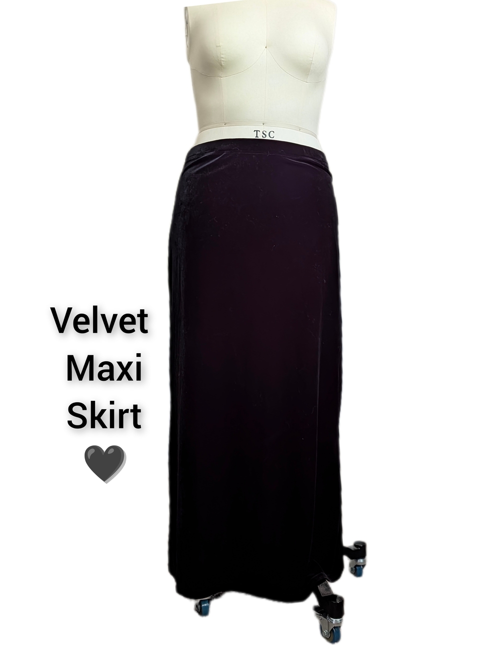 Vintage Y2K Romantic Black Velvet Maxi Skirt